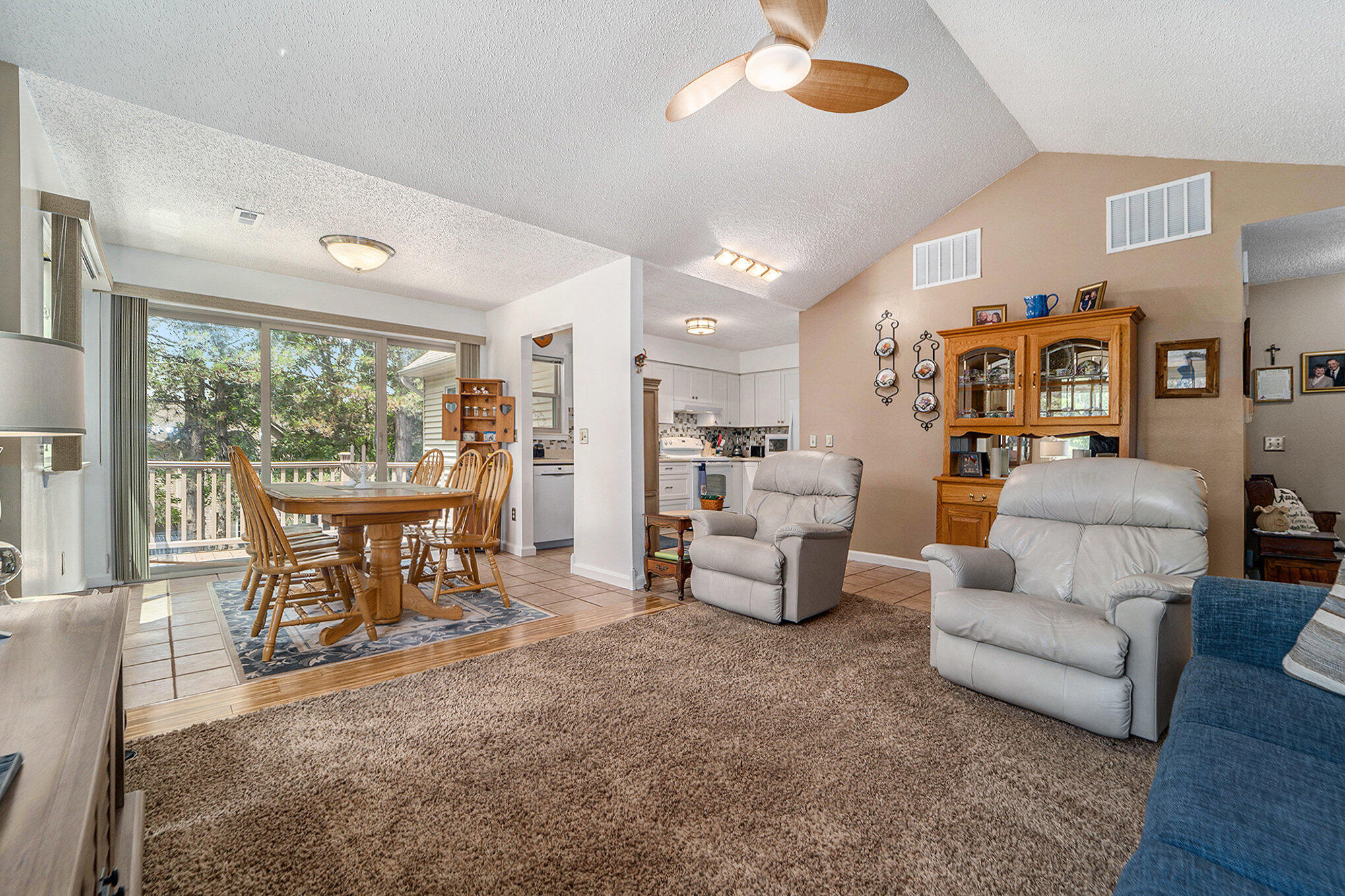 764 South Milford Road Milford, MI 48381 - Photo 5 of 17 Dining Room to Deck