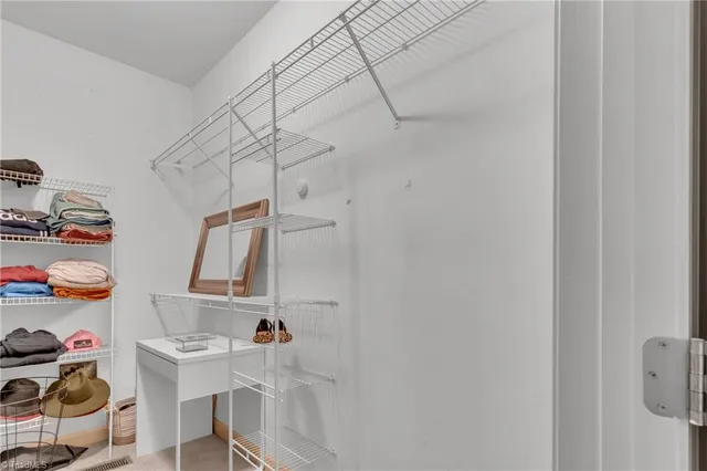 $602,500 | 1106 Appaloosa Court, Summerfield, NC 27358