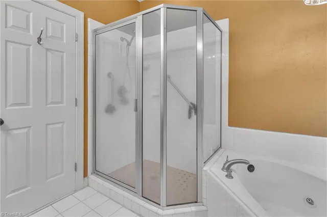 $602,500 | 1106 Appaloosa Court, Summerfield, NC 27358