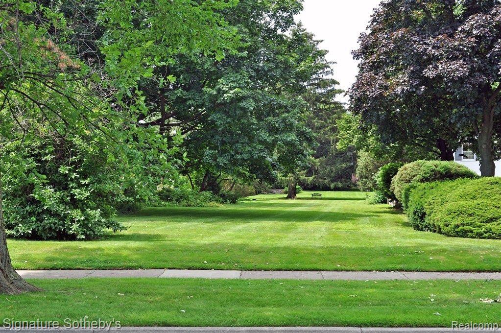 0 Lake Shore Road Grosse Pointe, MI 48236 - Photo 8 of 18