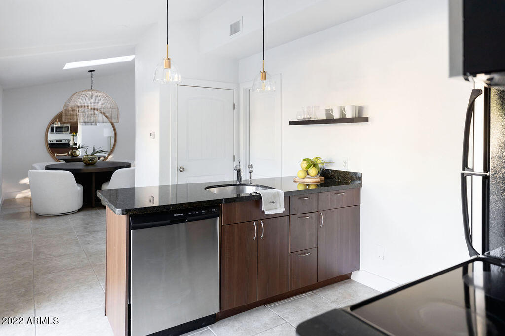 7620 East Vía De Corto Scottsdale, AZ 85258 - Photo 127 of 179 169