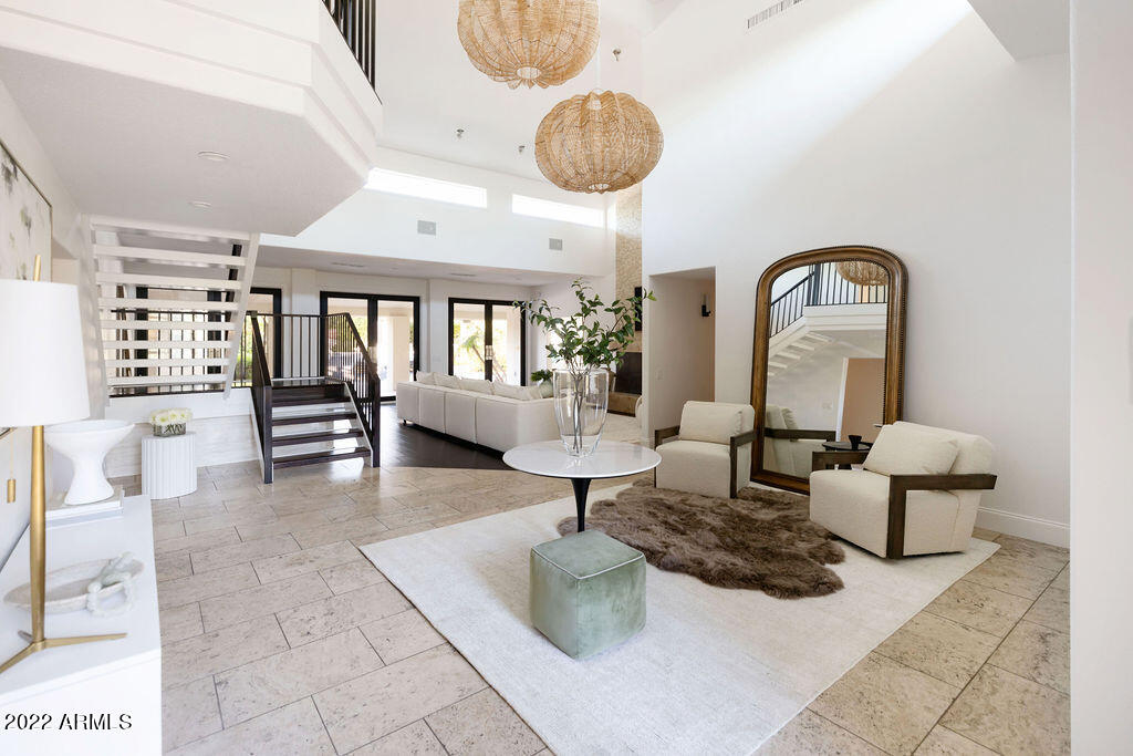 7620 East Vía De Corto Scottsdale, AZ 85258 - Photo 3 of 179 8