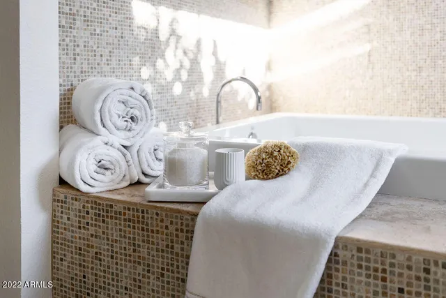 $20,000 | 7620 East VÃa De Corto, Scottsdale, AZ 85258