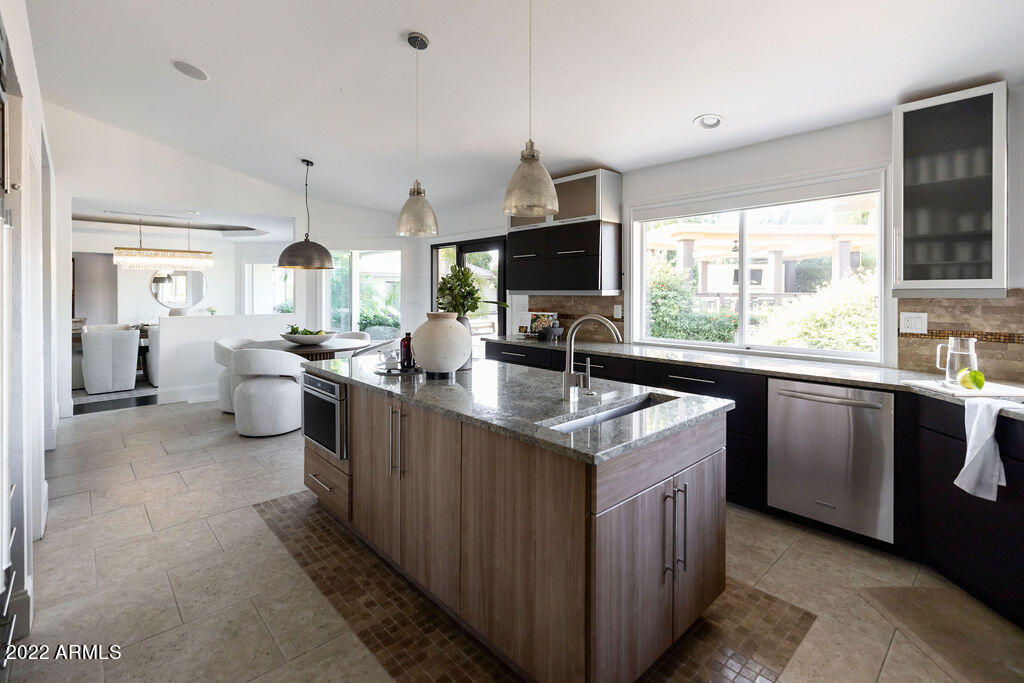 7620 East Vía De Corto Scottsdale, AZ 85258 - Photo 78 of 179 112