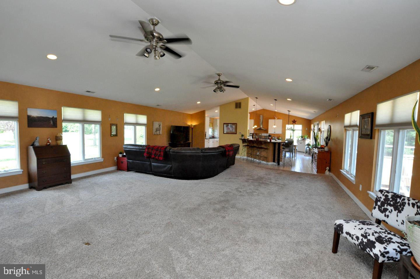 56 Folwell Station Road Jobstown, NJ 08041 - Photo 6 of 38