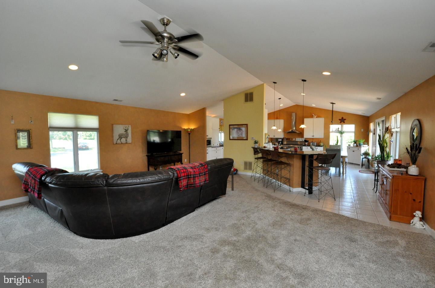 56 Folwell Station Road Jobstown, NJ 08041 - Photo 7 of 38