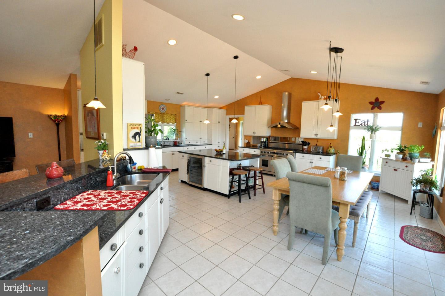 56 Folwell Station Road Jobstown, NJ 08041 - Photo 9 of 38