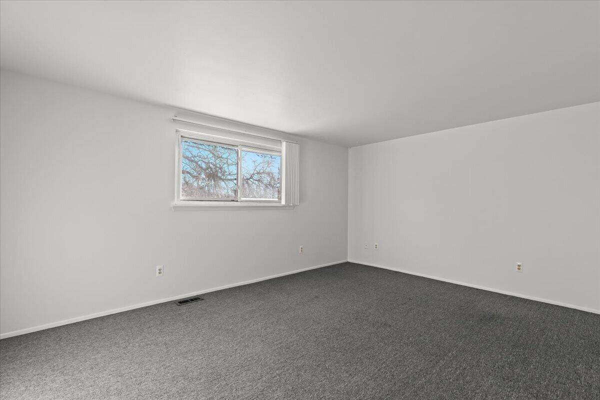 5925-5929 Inkster Road Garden City, MI 48135 - Photo 17 of 46 5925 Inkster Rd