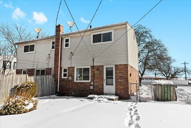 $190,000 | 5925-5929 Inkster Road, Garden City, MI 48135