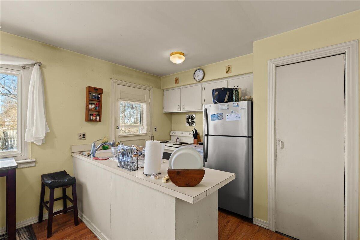 5925-5929 Inkster Road Garden City, MI 48135 - Photo 33 of 46 5929 Inkster Rd