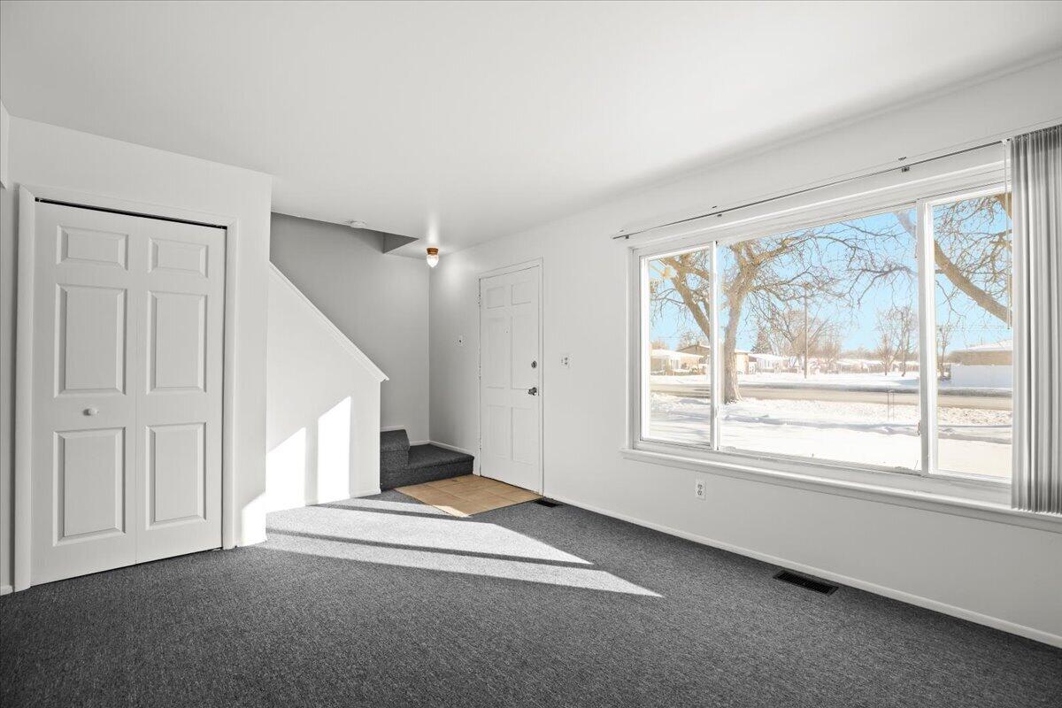 5925-5929 Inkster Road Garden City, MI 48135 - Photo 5 of 46 5925 Inkster Rd