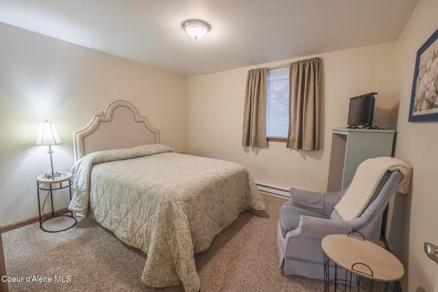 $899,999 | 4300 North Crown Avenue, Coeur D'Alene, ID 83815