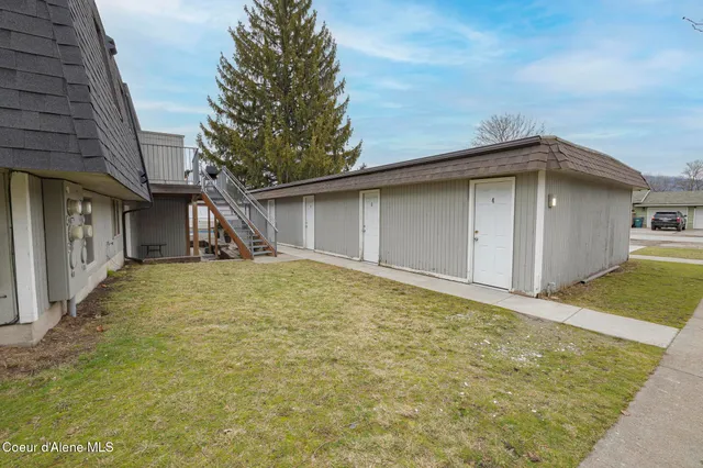 $899,999 | 4300 North Crown Avenue, Coeur D'Alene, ID 83815