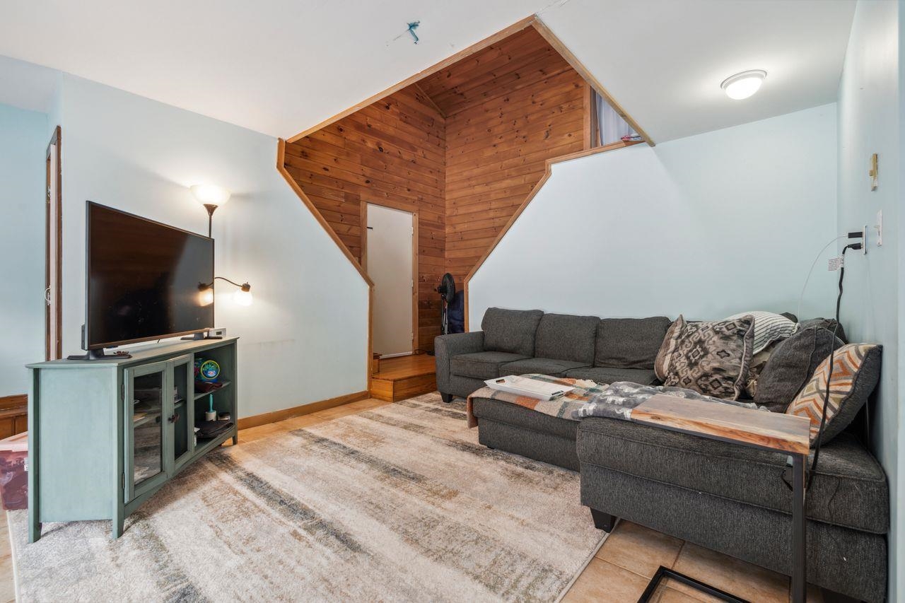 43 Rogers Road Haverhill, NH 03785 - Photo 16 of 40