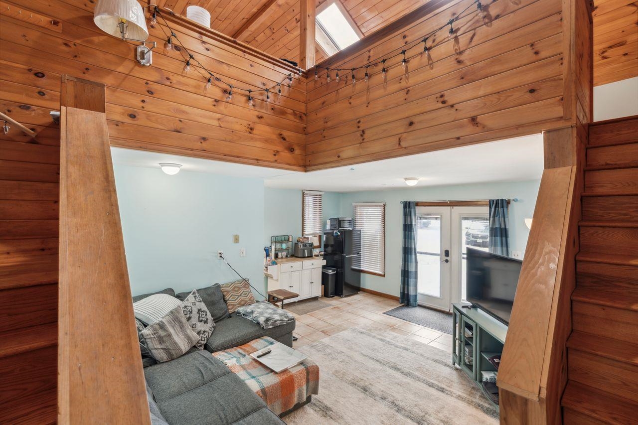 43 Rogers Road Haverhill, NH 03785 - Photo 17 of 40