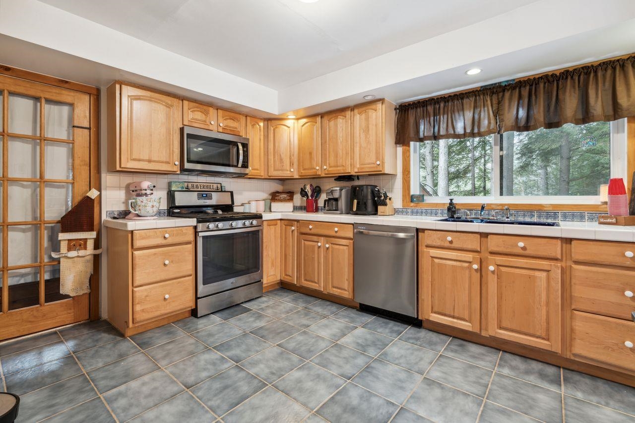 43 Rogers Road Haverhill, NH 03785 - Photo 24 of 40