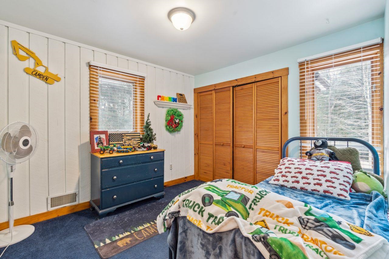 43 Rogers Road Haverhill, NH 03785 - Photo 8 of 40