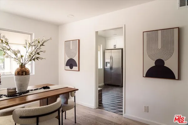 $799,950 | 9761 VÃa Pavia, Burbank, CA 91504