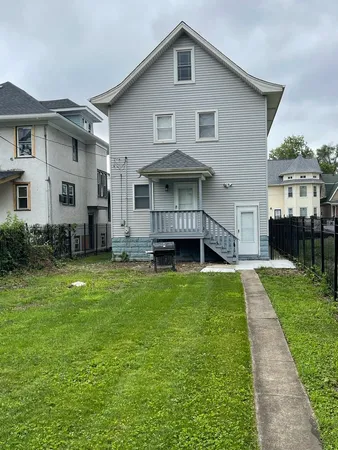 $349,000 | 557 North Leamington Avenue, Chicago, IL 60644