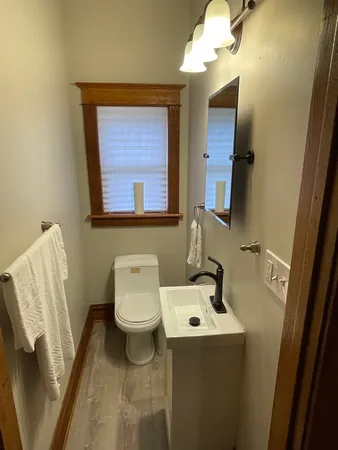 $349,000 | 557 North Leamington Avenue, Chicago, IL 60644