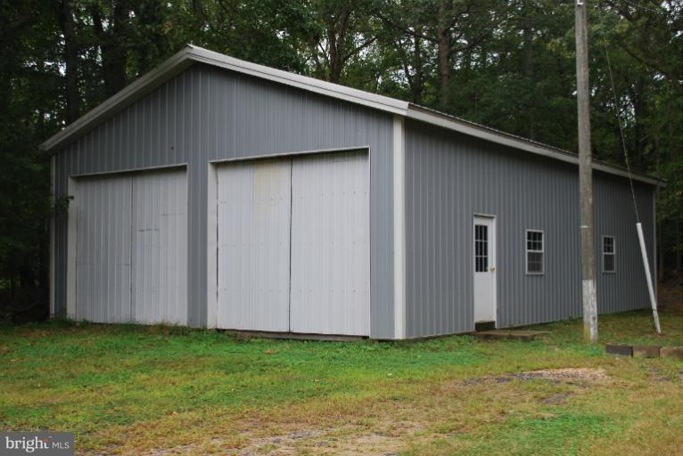 7136 Caledon Road King George, VA 22485 - Photo 14 of 20 3 Car Garage/Workshop