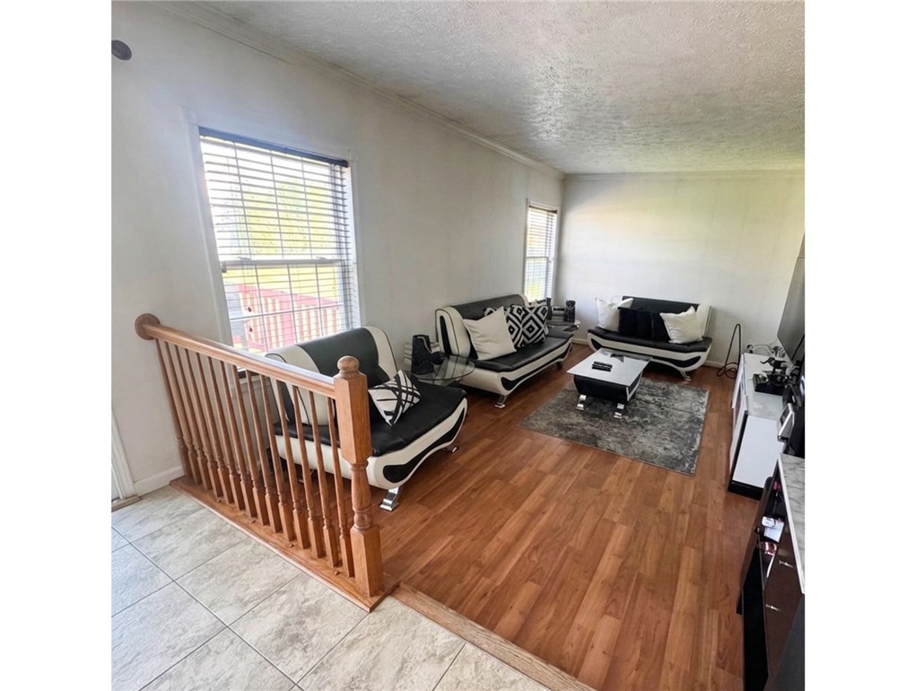 604 Kirk Road Greece, NY 14612 - Photo 5 of 19 Gallery Image 5