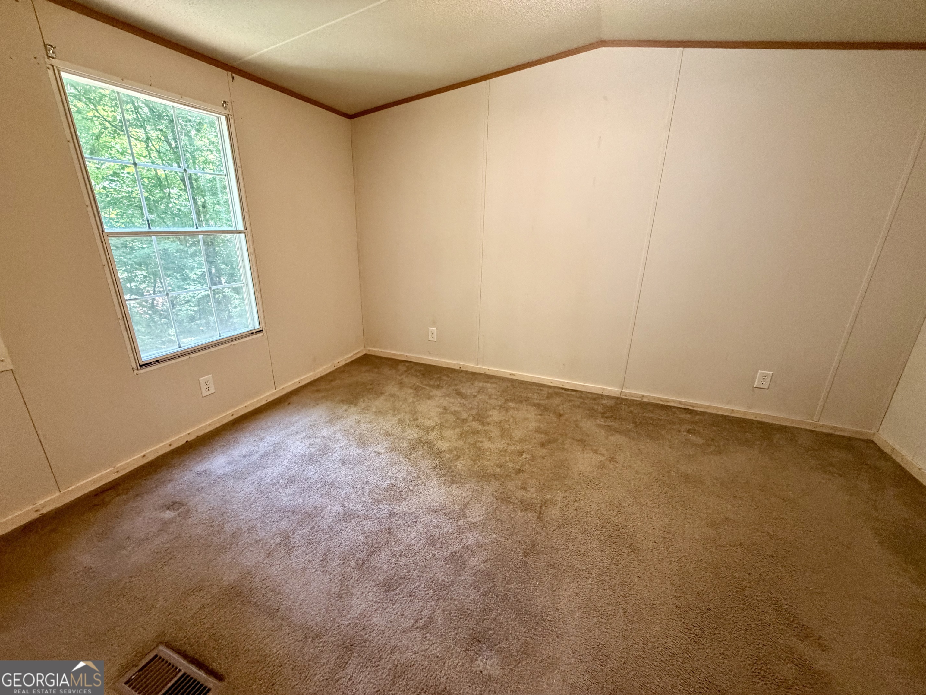 119 Cub Lane Rabun Gap, GA 30568 - Photo 5 of 40