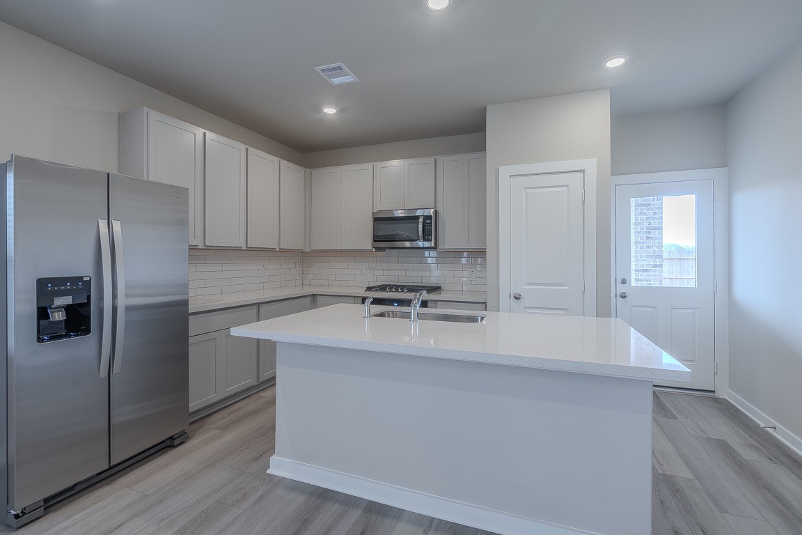 13323 Prado Rdg Lane Rosharon, TX 77583 - Photo 11 of 28