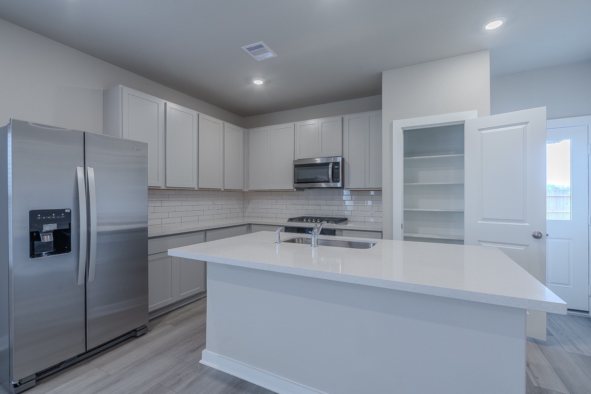 13323 Prado Rdg Lane Rosharon, TX 77583 - Photo 12 of 28