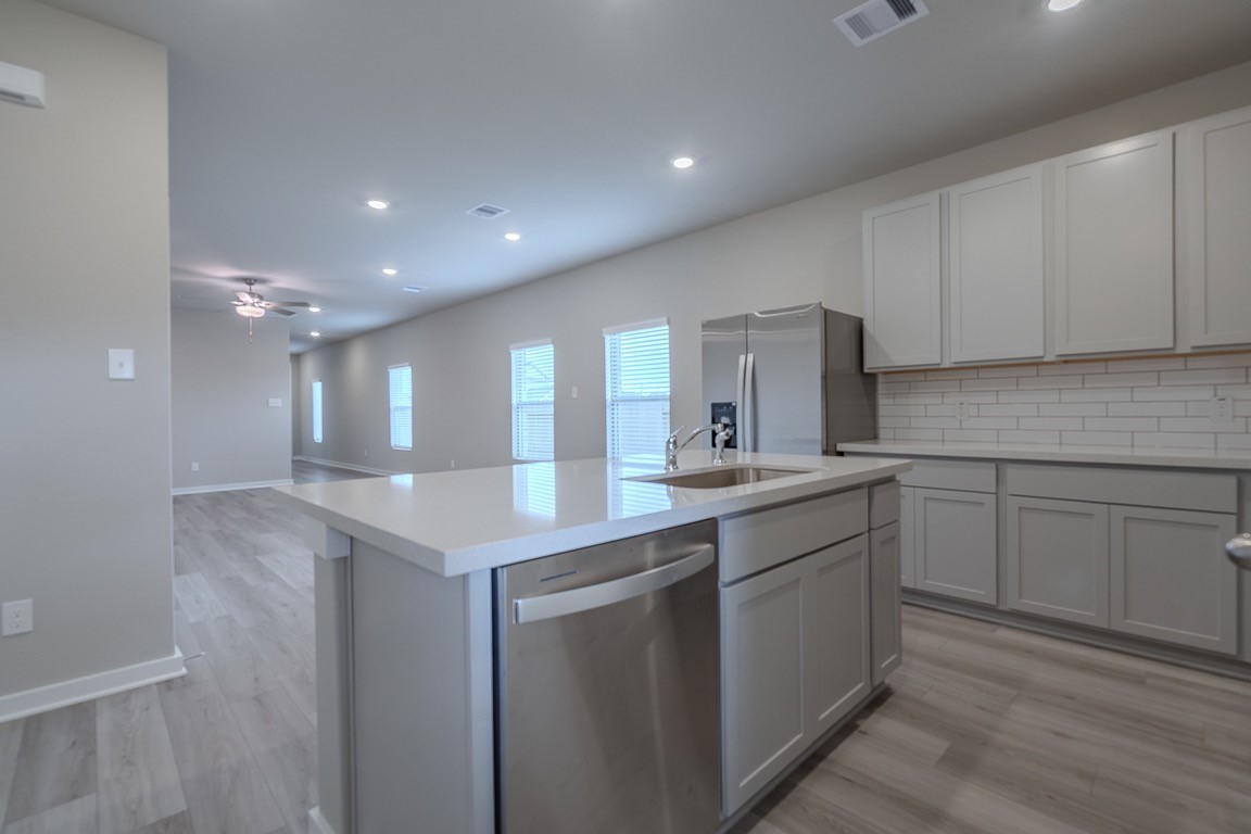 13323 Prado Rdg Lane Rosharon, TX 77583 - Photo 14 of 28