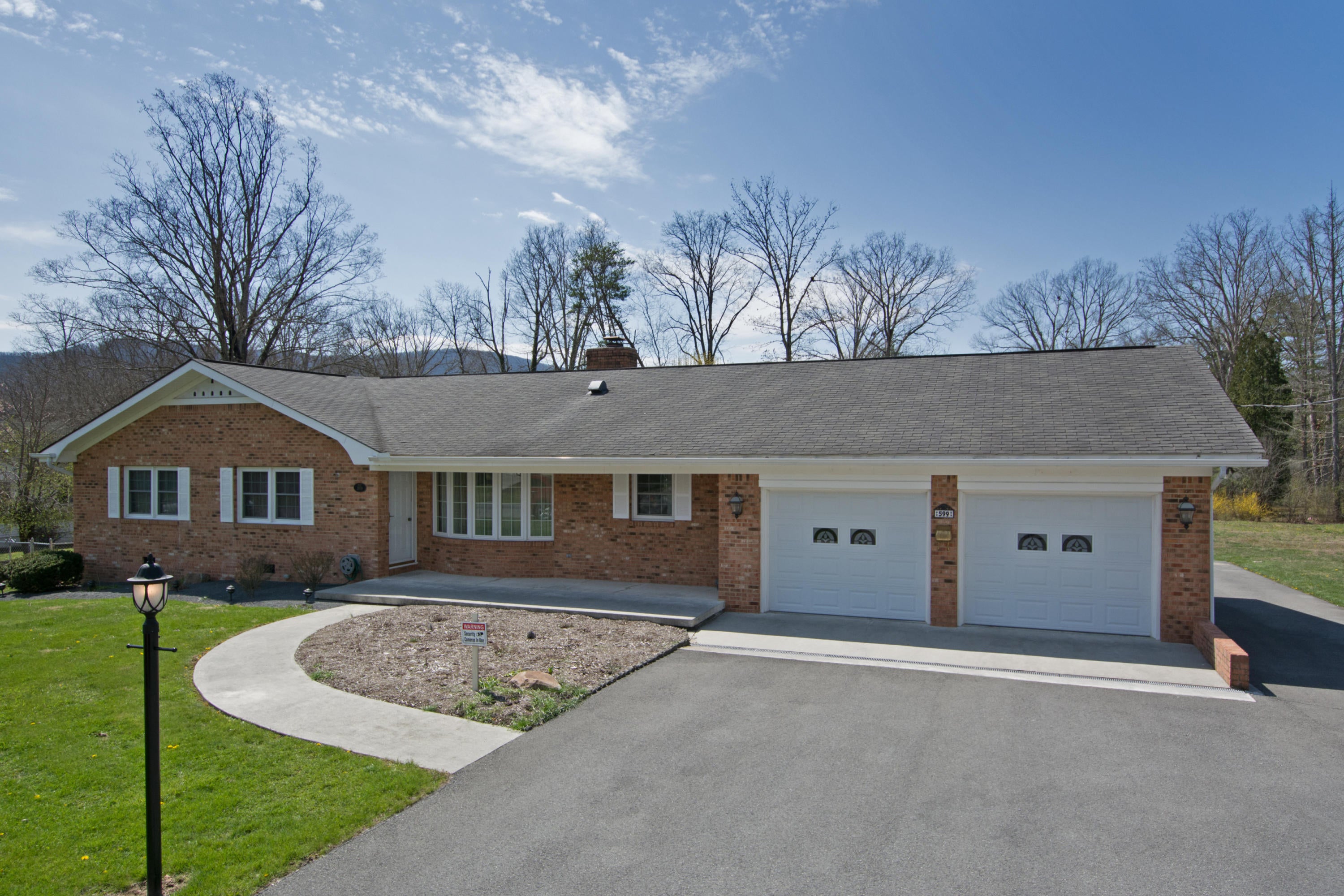 599 Rowan Road White Sulphur Springs, WV 24986 - Photo 2 of 56 Gallery Image 2