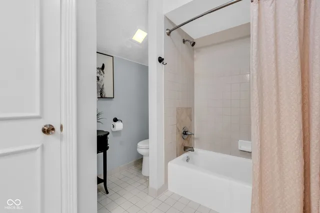 $469,900 | 9123 Behner Brook Drive, Indianapolis, IN 46250