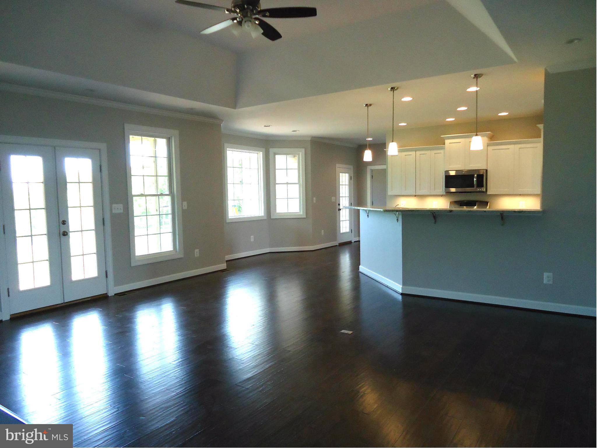 5300 Pond Mountain Road Broad Run, VA 20137 - Photo 11 of 24 Family Room
