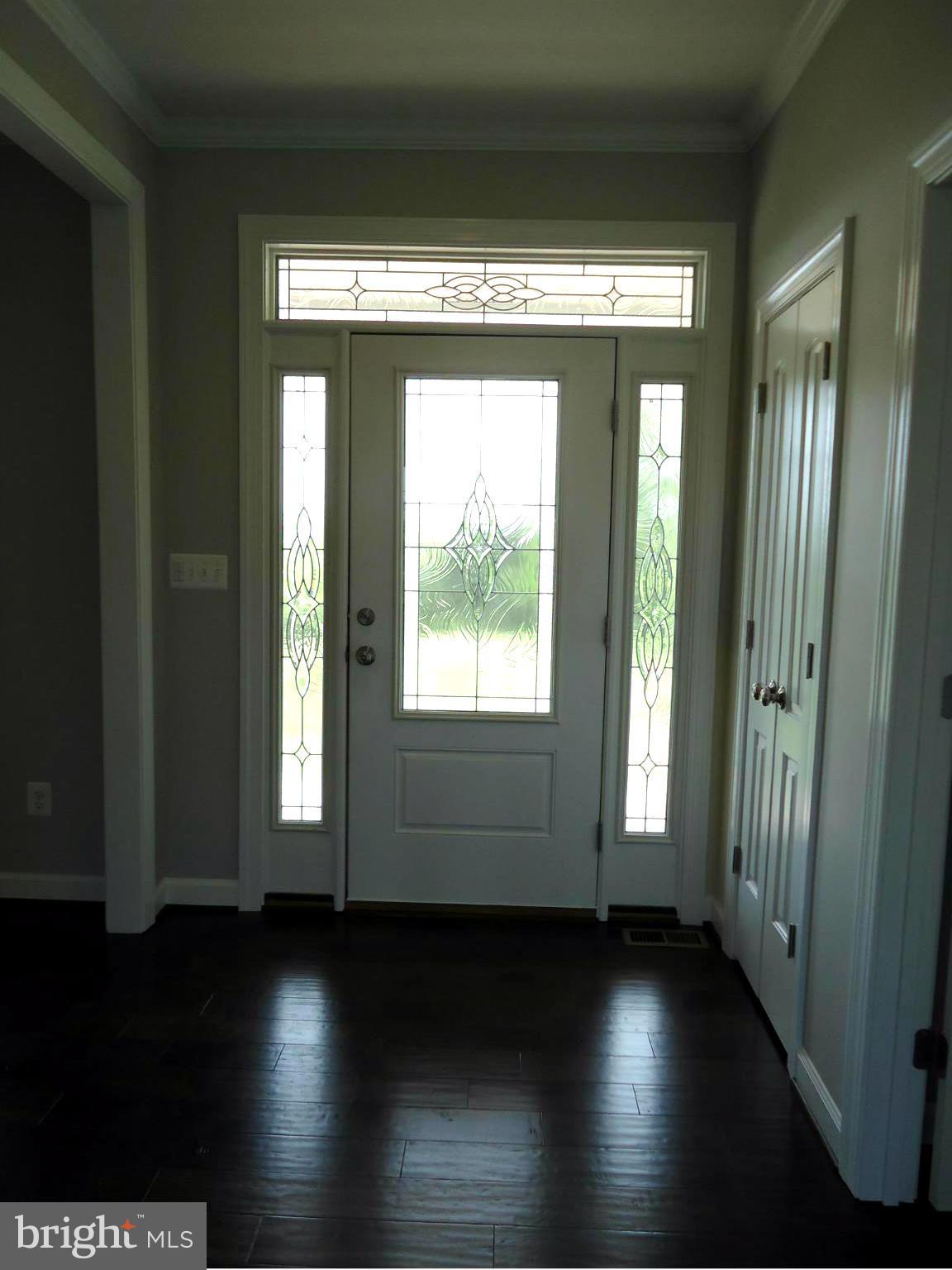 5300 Pond Mountain Road Broad Run, VA 20137 - Photo 17 of 24 Foyer