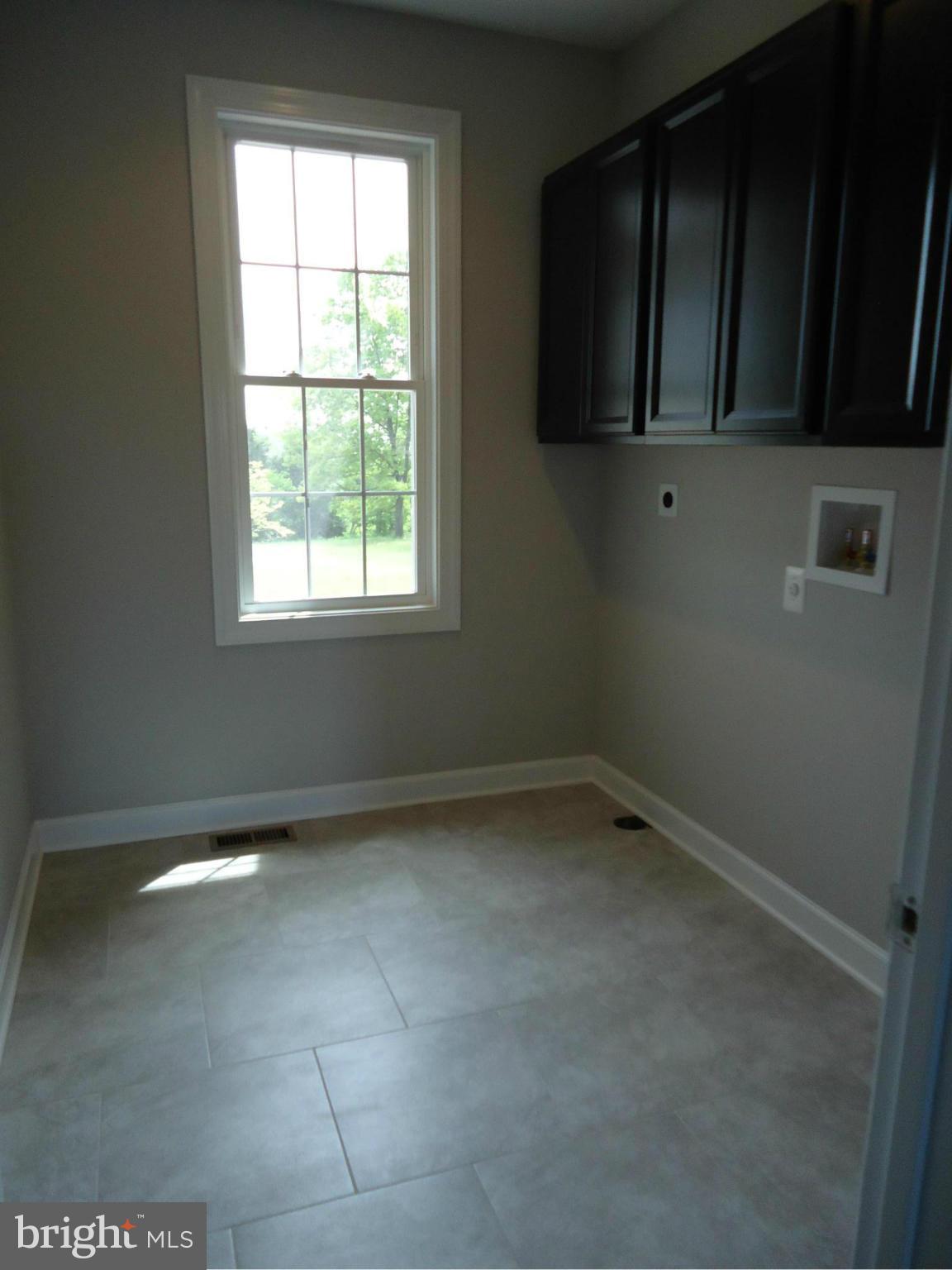 5300 Pond Mountain Road Broad Run, VA 20137 - Photo 24 of 24 Laundry