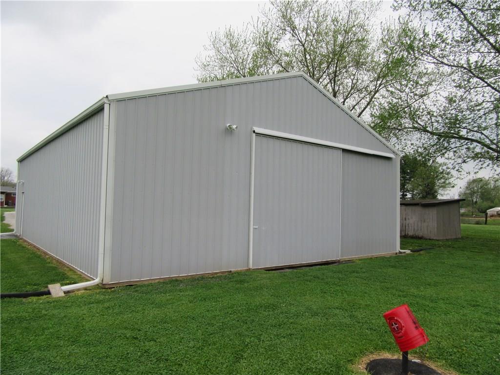 8845 Cox Road Indianapolis, IN 46221 - Photo 12 of 43