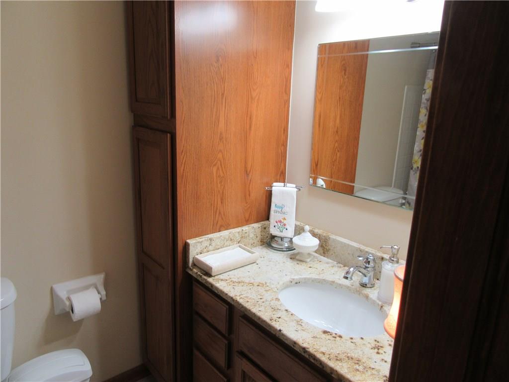 8845 Cox Road Indianapolis, IN 46221 - Photo 19 of 43