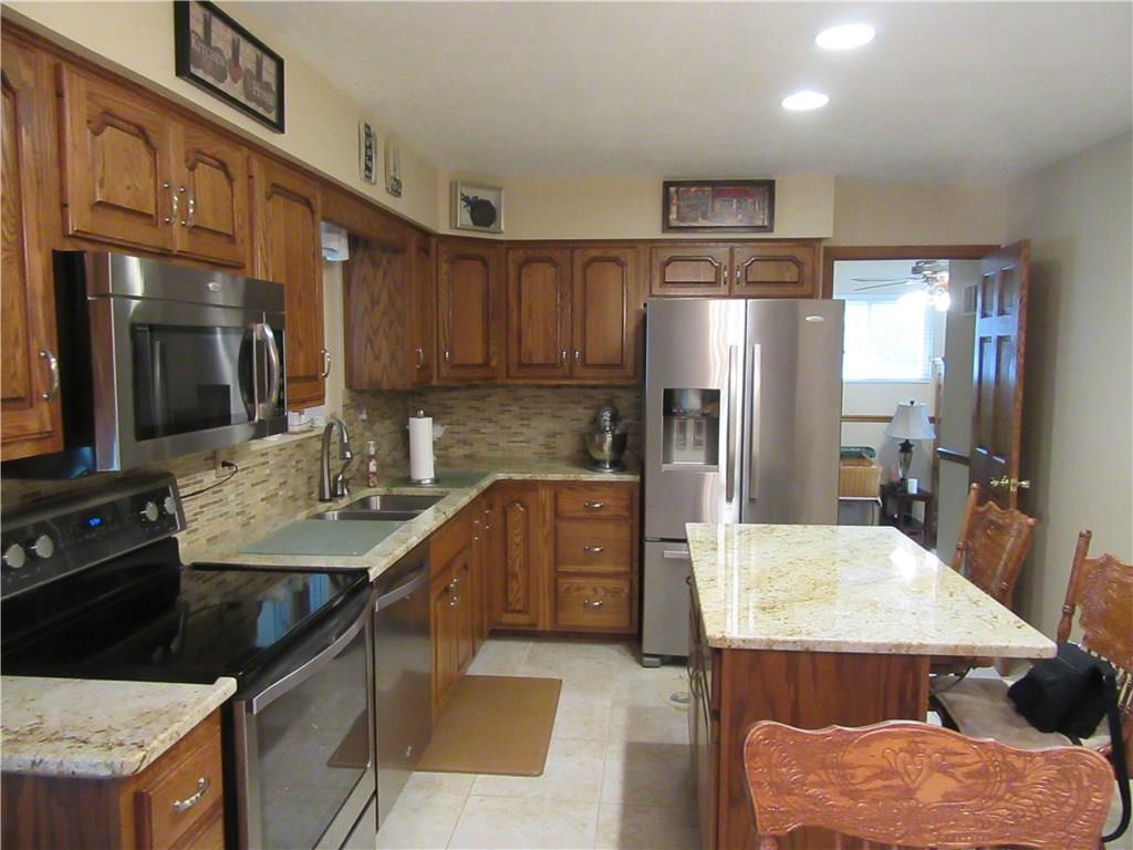 8845 Cox Road Indianapolis, IN 46221 - Photo 23 of 43