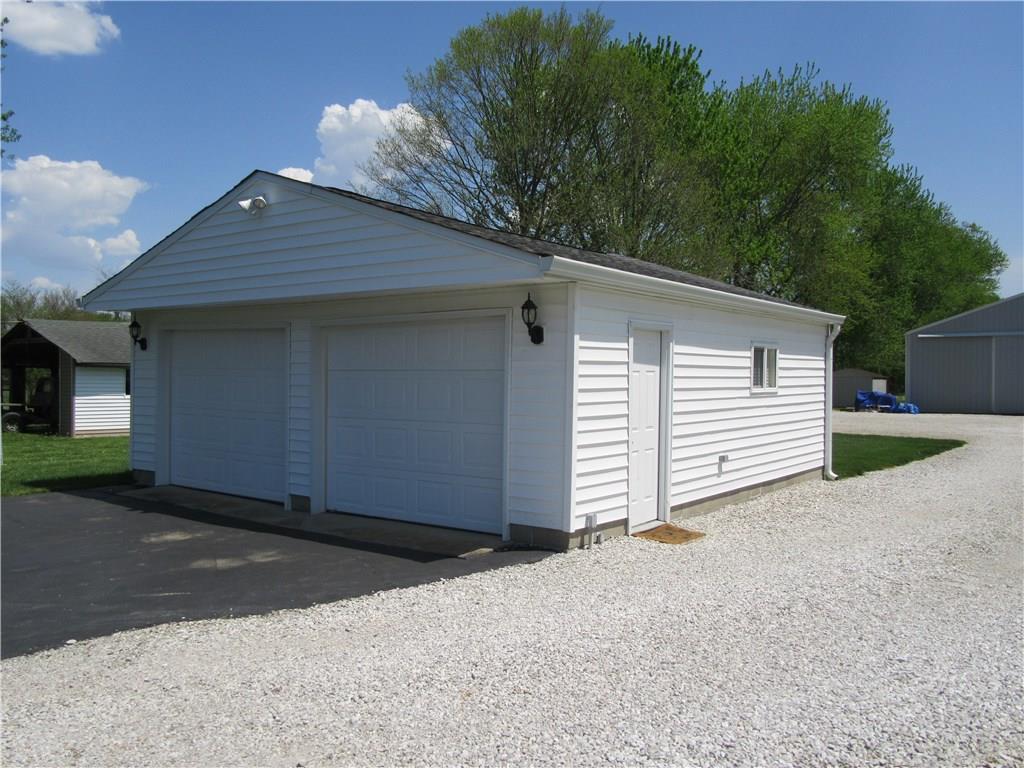 8845 Cox Road Indianapolis, IN 46221 - Photo 9 of 43