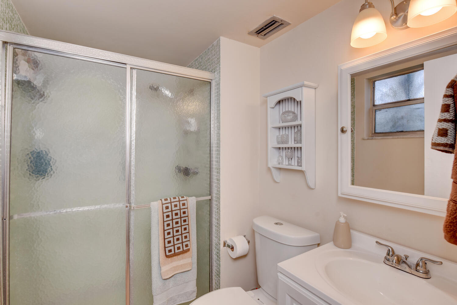 1929 Southwest Palm City Road, Unit 15E Stuart, FL 34994 - Photo 17 of 24 1929 SW Palm City Rd Unit 15 e-large-020