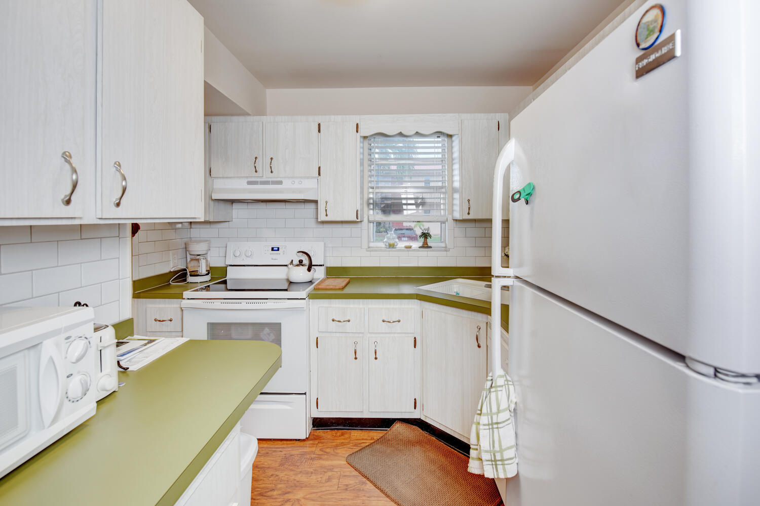 1929 Southwest Palm City Road, Unit 15E Stuart, FL 34994 - Photo 7 of 24 pic 8