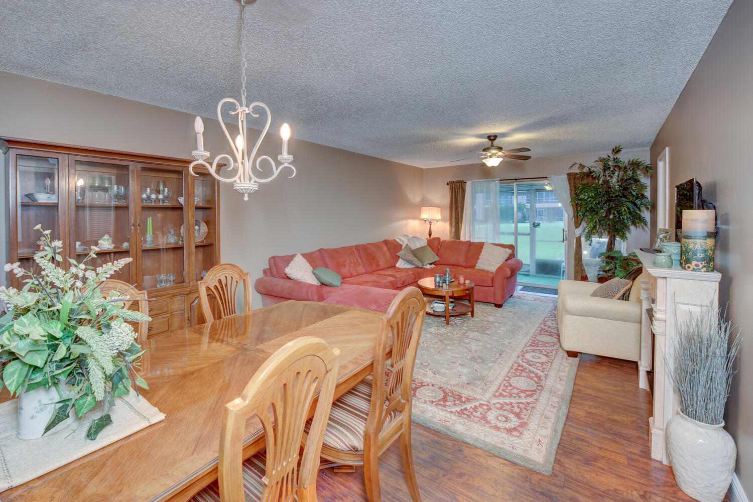 1929 Southwest Palm City Road, Unit 15E Stuart, FL 34994 - Photo 8 of 24 1929 SW Palm City Rd Unit 15 e-large-009