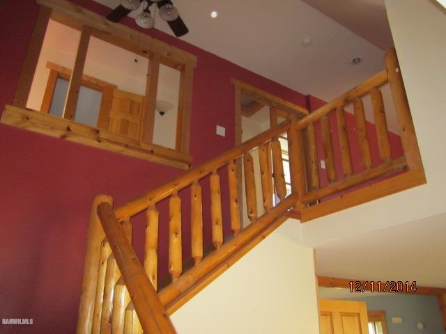 6 Snipe Hollow Road Elizabeth, IL 61028 - Photo 12 of 23 a view of an entryway