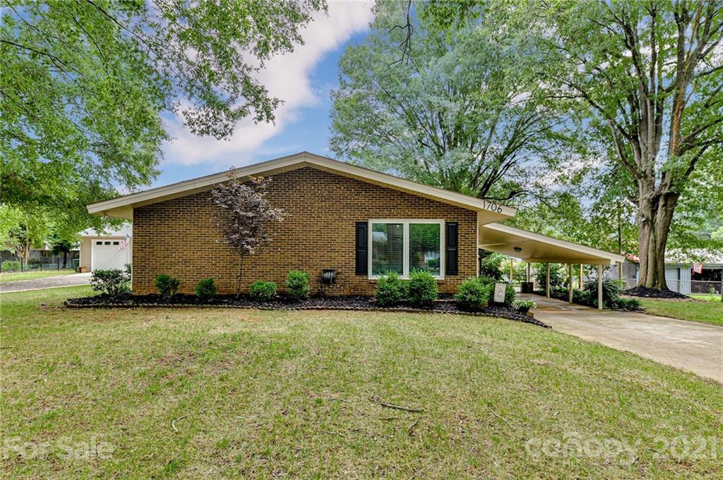 1706 Carson Street Monroe, NC 28110 - Photo 2 of 36