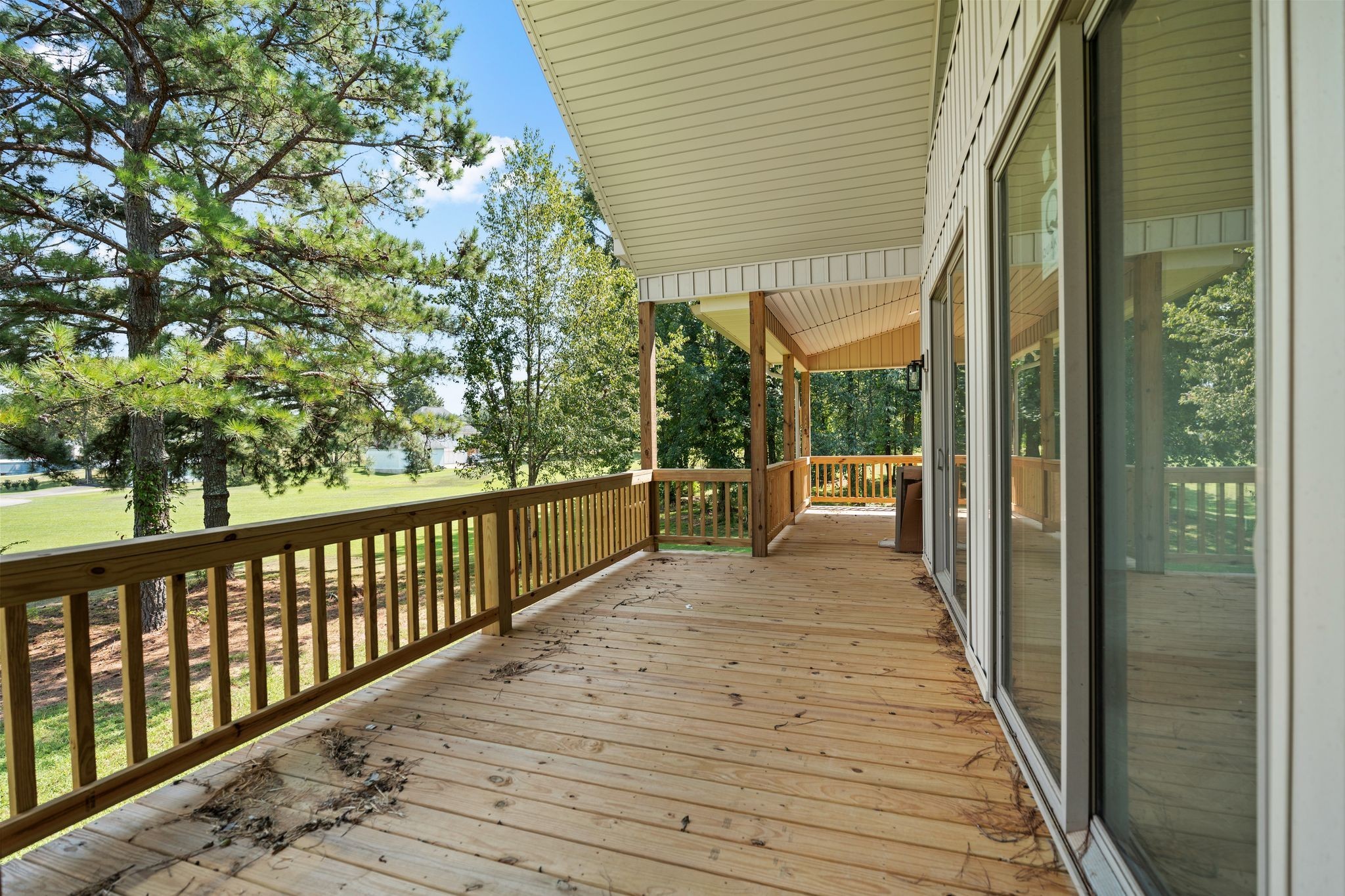 324 Fisherdale Drive Decaturville, TN 38329 - Photo 29 of 36 a view of a balcony