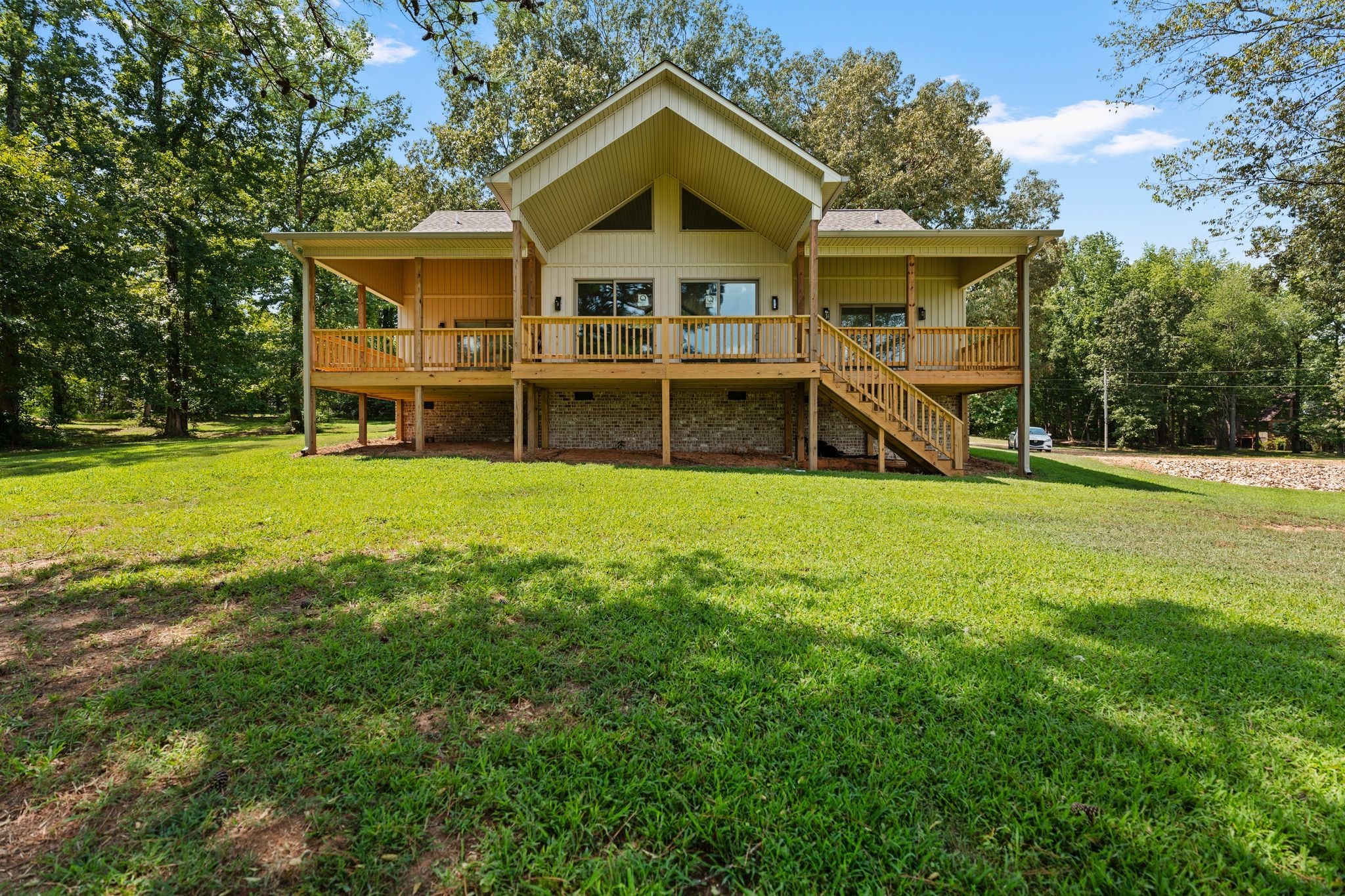 324 Fisherdale Drive Decaturville, TN 38329 - Photo 31 of 36 a view of a house with a swimming pool