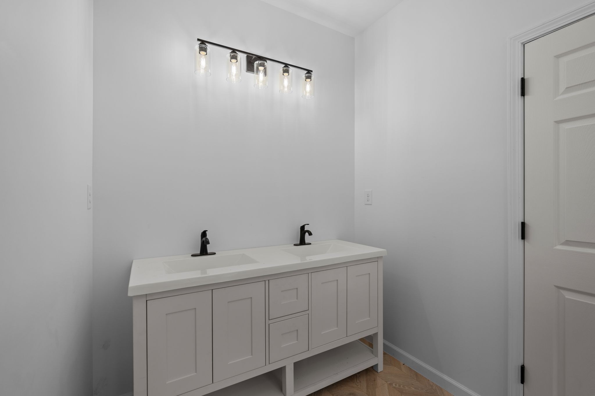 324 Fisherdale Drive Decaturville, TN 38329 - Photo 33 of 36 a bathroom with a sink and mirror