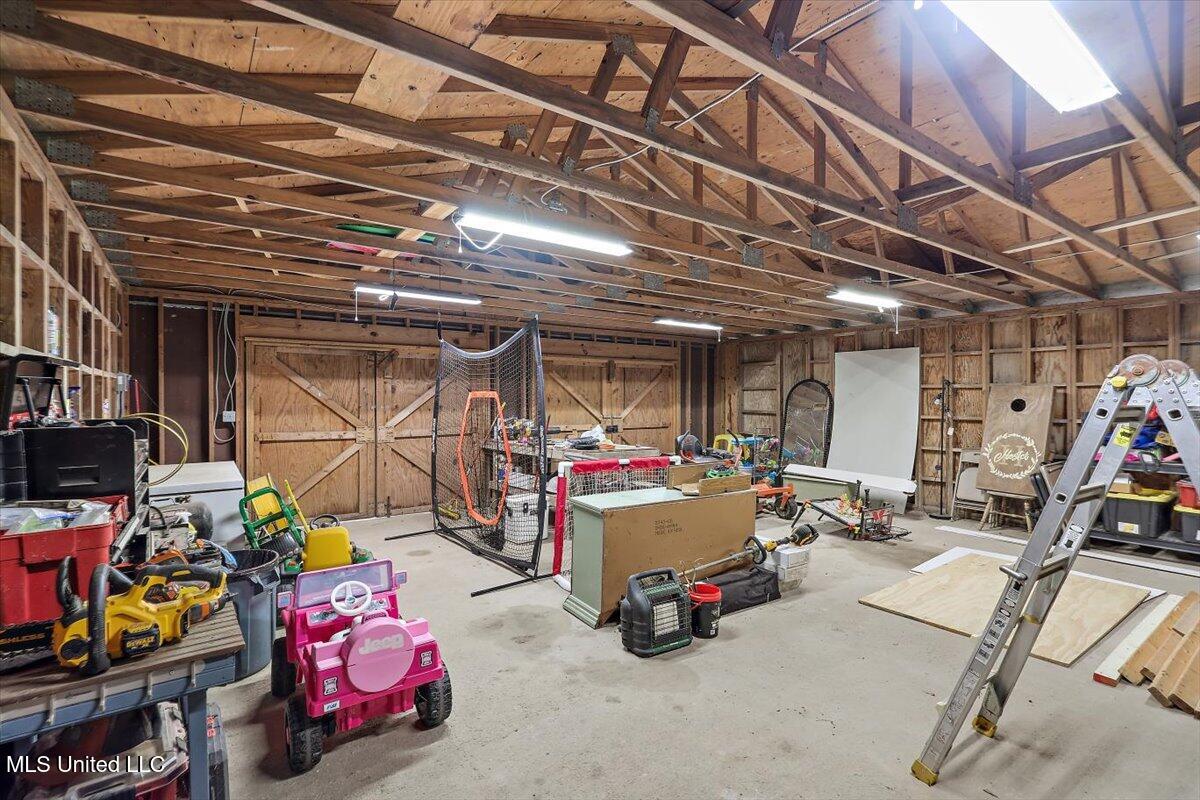 297 Wells Road Clinton, MS 39056 - Photo 33 of 49 33-HTP_1829