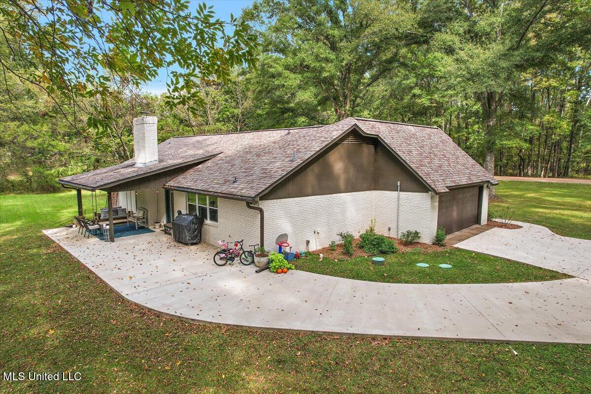 297 Wells Road Clinton, MS 39056 - Photo 36 of 49 36-DJI_0103