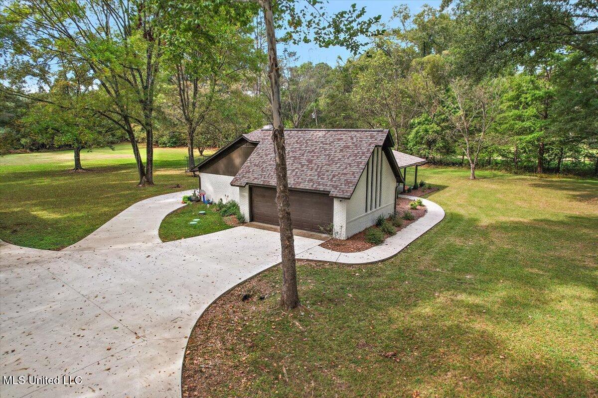 297 Wells Road Clinton, MS 39056 - Photo 41 of 49 41-DJI_0097